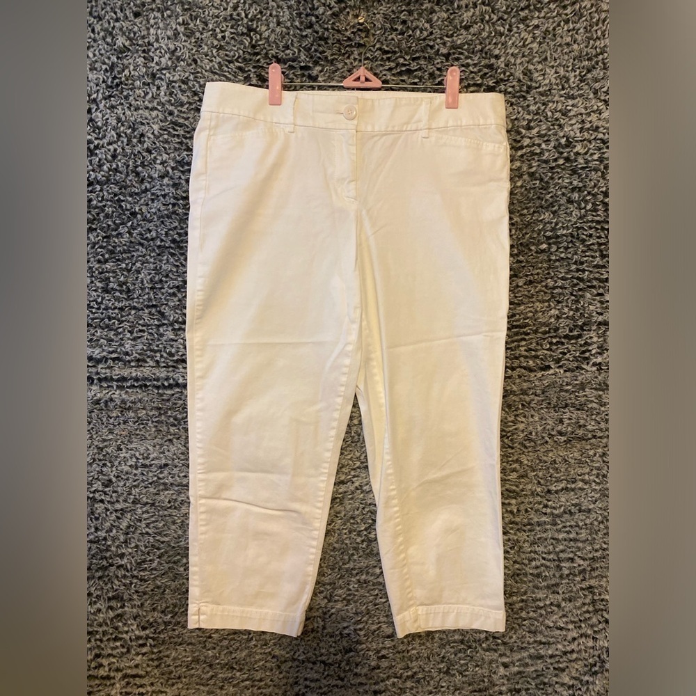 Women’s Ann Taylor White Original Cropped Pants Size 10